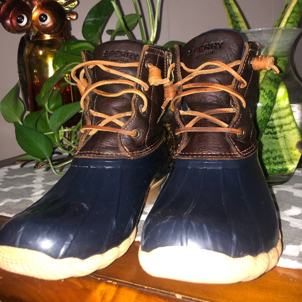 Sperry rain boots